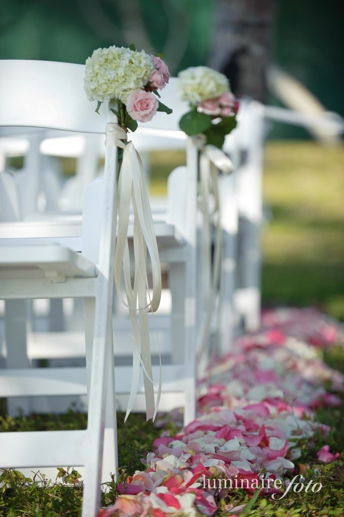 ceremony decor ginny cameron luminaire